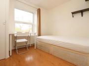 4 Bedroom Shared Living/roommate London London LS90559727