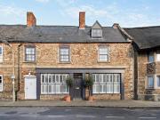 4 Bedroom Shared Living/roommate Oakham Leicestershire...