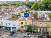 4 Bedroom Terraced House