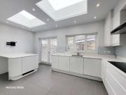 4 Bedroom Terraced House