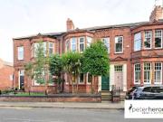 4 Bedroom Terraced House