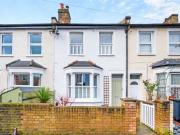 4 Bedroom Terraced House