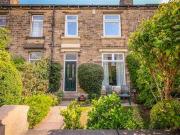 4 Bedroom Terraced House