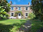 4 Bedroom Terraced House