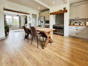 4 Bedroom Terraced House