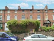 4 Bedroom Terraced House