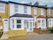 4 Bedroom Terraced House