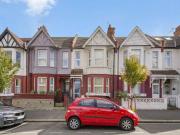 4 Bedroom Terraced House