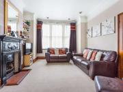 4 Bedroom Terraced House