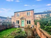 4 Bedroom Terraced House