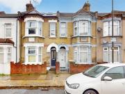 4 Bedroom Terraced House