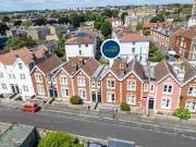 4 Bedroom Terraced House