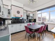 4 Bedroom Terraced House