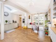 4 Bedroom Terraced House