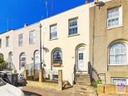4 Bedroom Terraced House
