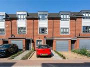 4 Bedroom Terraced House