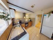 4 bedroom terraced house for rent in 93C Forest Road...