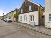 4 bedroom terraced house for rent in Cockburn Street,...