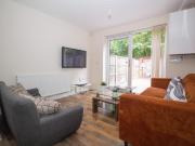 4 bedroom terraced house for rent in Blue Fox Close,...