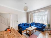 4 bedroom terraced house for rent in Brudenell Road,...