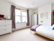 4 bedroom terraced house for rent in Chessel Street,...