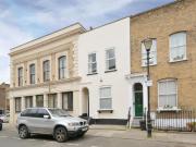 4 bedroom terraced house for rent in Chisenhale Road,...