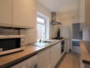 4 bedroom terraced house for rent in Daisy Road,...
