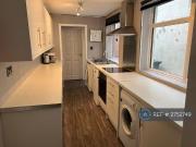 4 bedroom terraced house for rent in Darnley Street,...