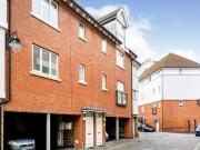 4 bedroom terraced house for rent in Drying Shed Lane,...