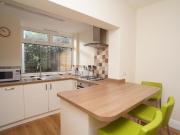 4 bedroom terraced house for rent in Duncan Road,...