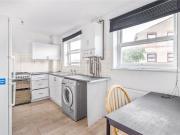 4 bedroom terraced house for rent in Edmeston Close,...