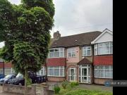 4 Bedroom Terraced House For Rent In Edmonton