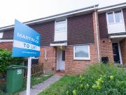 4 bedroom terraced house for rent in Elder Close, Badger...