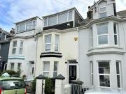 4 Bedroom Terraced House For Rent In Furzeham