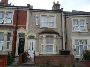 4 bedroom terraced house for rent in Goulter Street,...