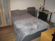 4 bedroom terraced house for rent in Grange Avenue,...