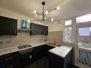 4 bedroom terraced house for rent in Green Lane, Ilford,...