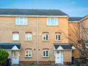 4 bedroom terraced house for rent in Highbury Square...