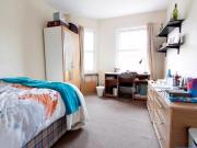 4 bedroom terraced house for rent in Highgrove Street,...