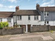 4 bedroom terraced house for rent in Kimberley Road,...