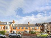 4 bedroom terraced house for rent in Linden Road,...