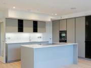 4 Bedroom Terraced House For Rent In London
