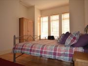 4 bedroom terraced house for rent in Luton,...