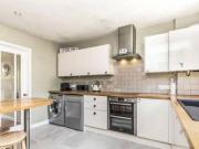 4 bedroom terraced house for rent in Mill Road Lewes BN7