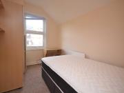 4 bedroom terraced house for rent in Pitcroft Avenue,...