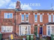 4 Bedroom Terraced House For Rent In Polygon, Southampton
