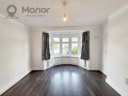 4 bedroom terraced house for rent in Preston Gardens,...