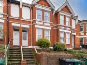 4 bedroom terraced house for rent in Riley Road,...