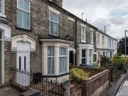 4 bedroom terraced house for rent in Sandringham Road,...