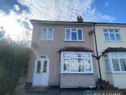 4 bedroom terraced house for rent in Stanley Crescent,...